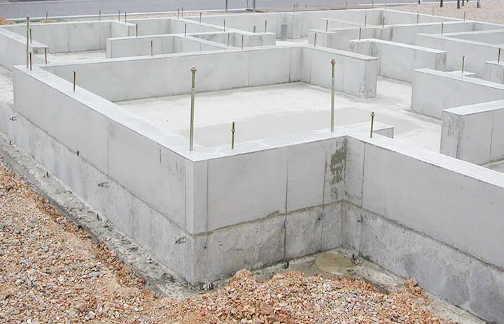 ながじゅうの基礎はガッチリ 高耐震性 鉄筋コンクリート一体型ベタ基礎工法 長住建設