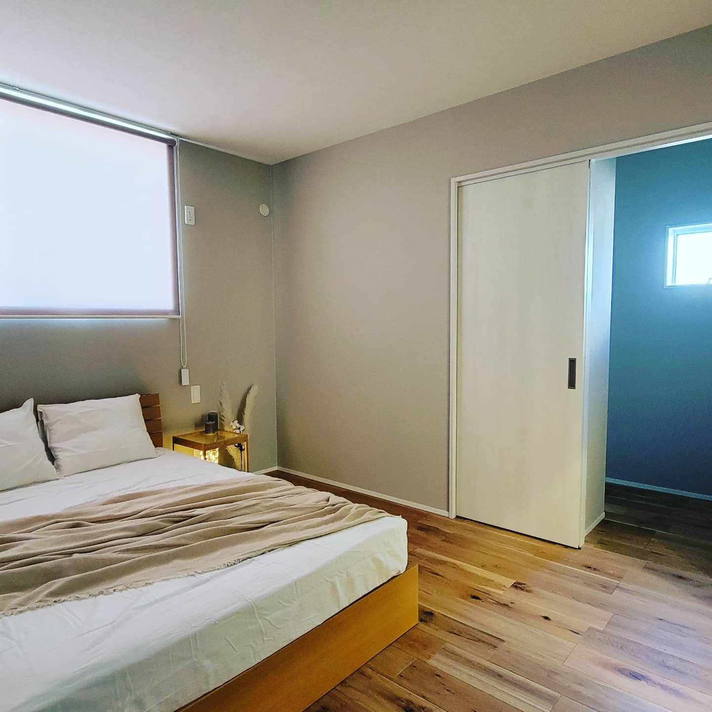 将来的に平屋形式として暮らせるよう主寝室を1階に設けました