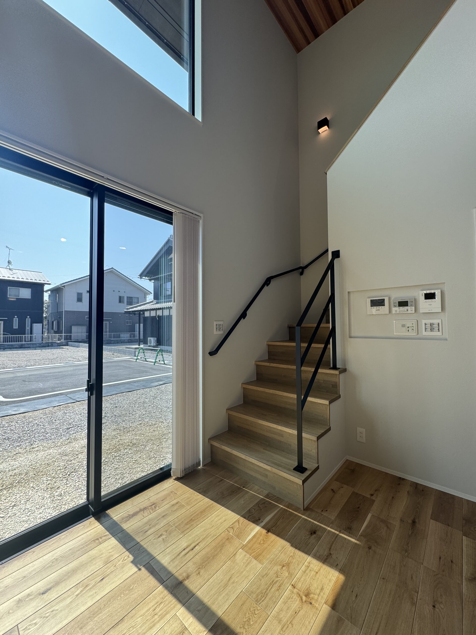 アイアン手摺のリビング階段